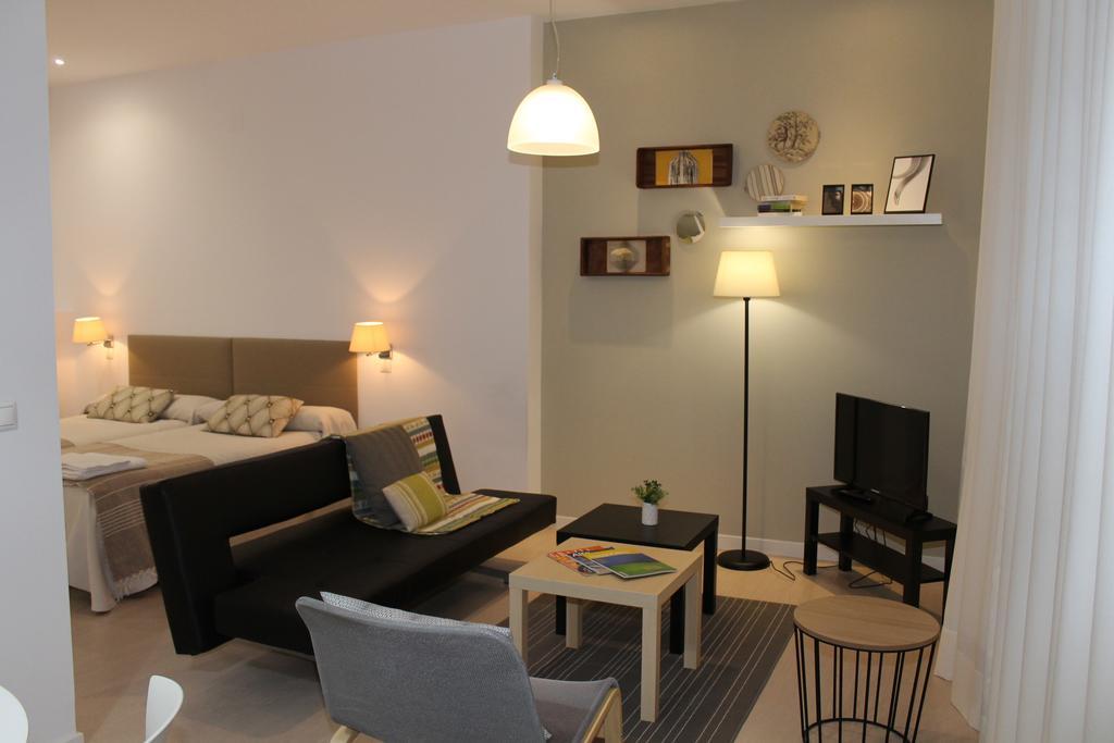 Apartamentos La Estacion M&S Albacete Cameră foto